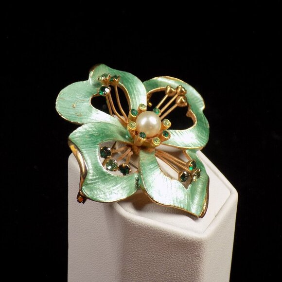 Vintage Weiss Brooch Floral Green Enamel Rhinestone Pearl Gold-tone - Picture 7 of 12